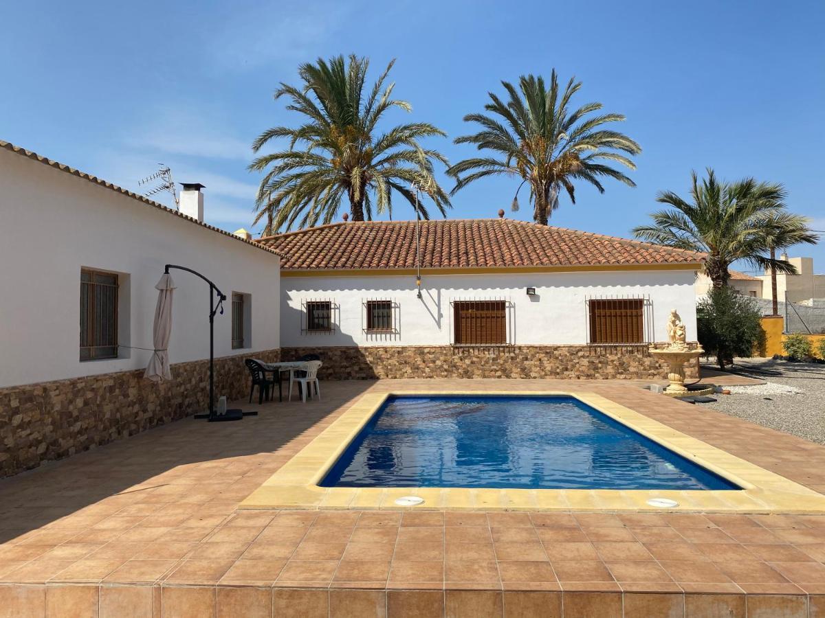 Con Piscina Privada De 4 Herrerias -cerca De Vera Playa- Cuevas del Almanzora